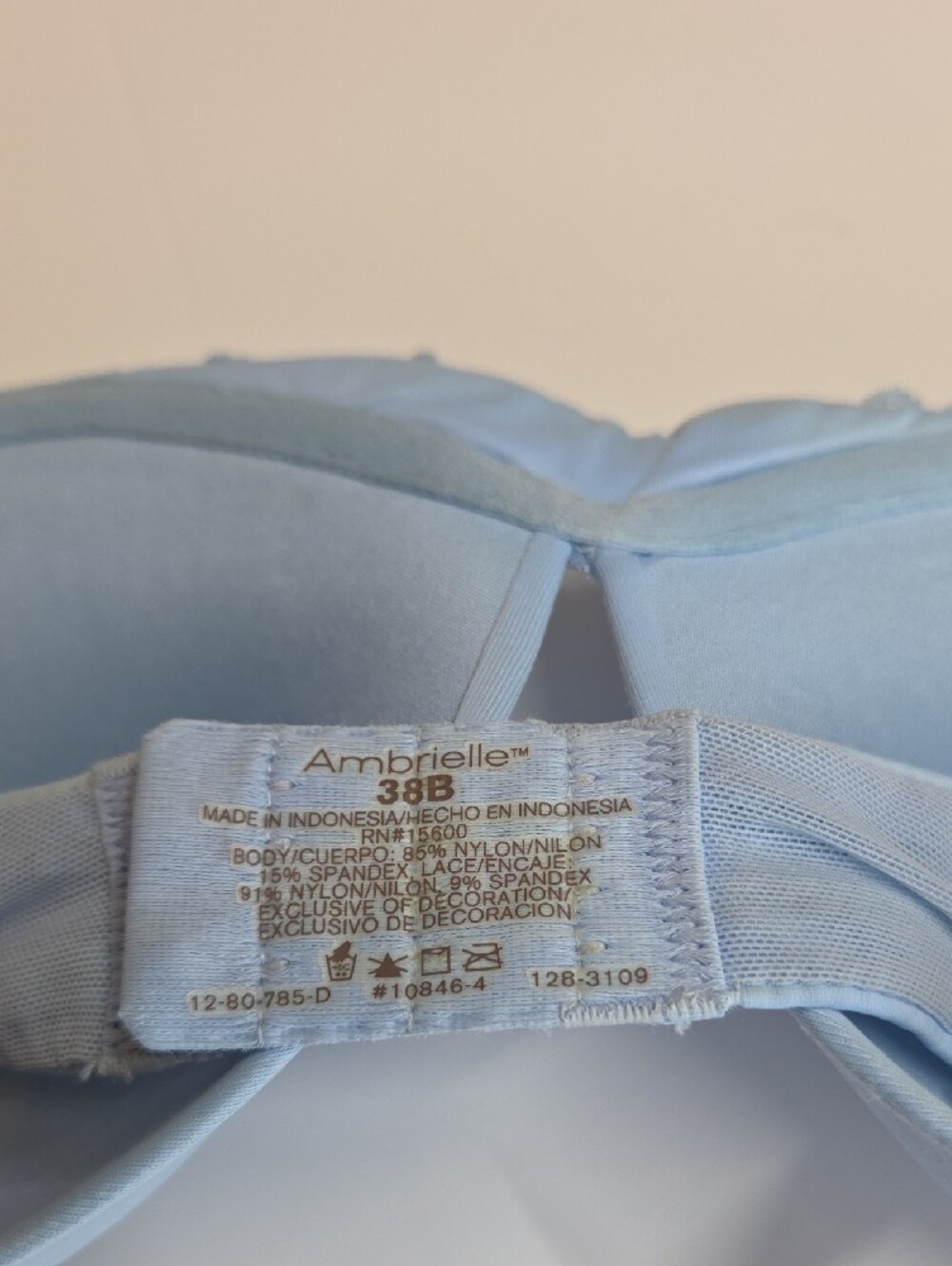 4 Bras in Mauve, Nude, Light Blue, and Pink Polka Dot. All 38B - Picture 11 of 13